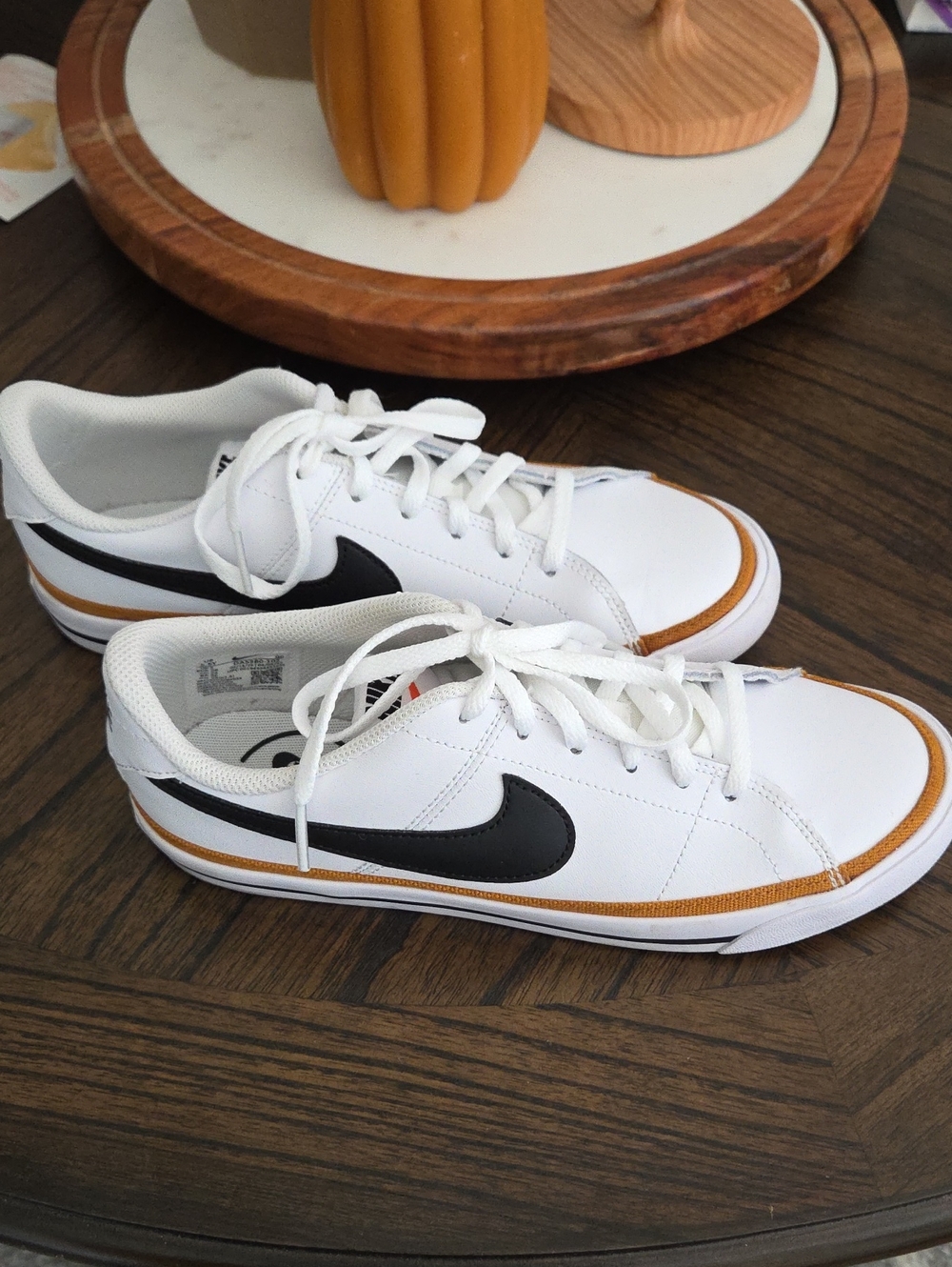 Nike Boys Court Legacy White Bkack Desert